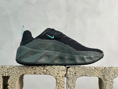 Zoom X Wave – Black Jade Edition