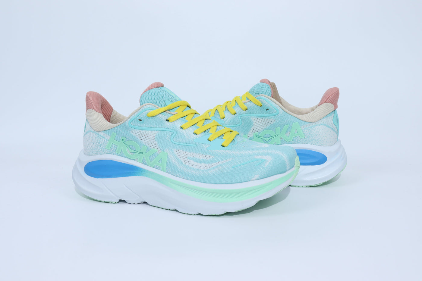 Clifton 10 - HK Unisex Sneakers - Light Blue