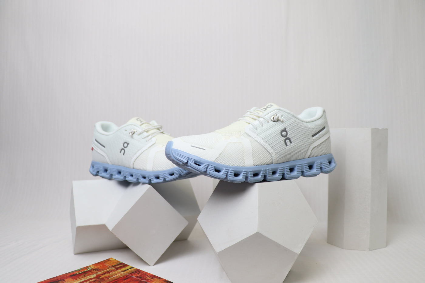 OC 5 - Lightweight Comfort - Blue Ice