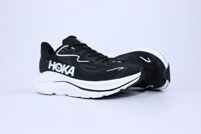 Clifton 10 - HK Unisex Sneakers - Black